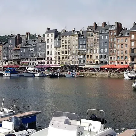 Jolie Maison Avec Jardin Honfleur