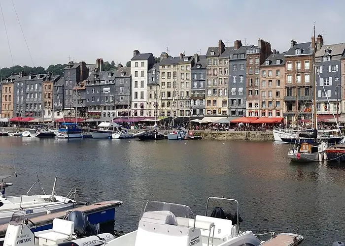Jolie Maison Avec Jardin Honfleur